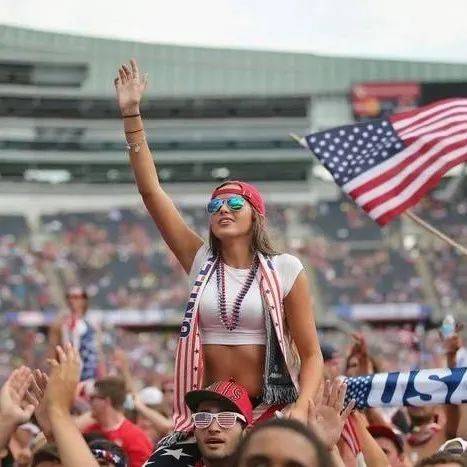 曼城与雨果,拉尔森谈判,启动,万博manbetx体育平台,万博体育官网,万博体育app下载,ManBetX,SPORTS