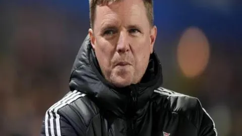 孙颖莎深圳行：深大俱乐部培养感激之情——深圳卫视《深视新闻》报道